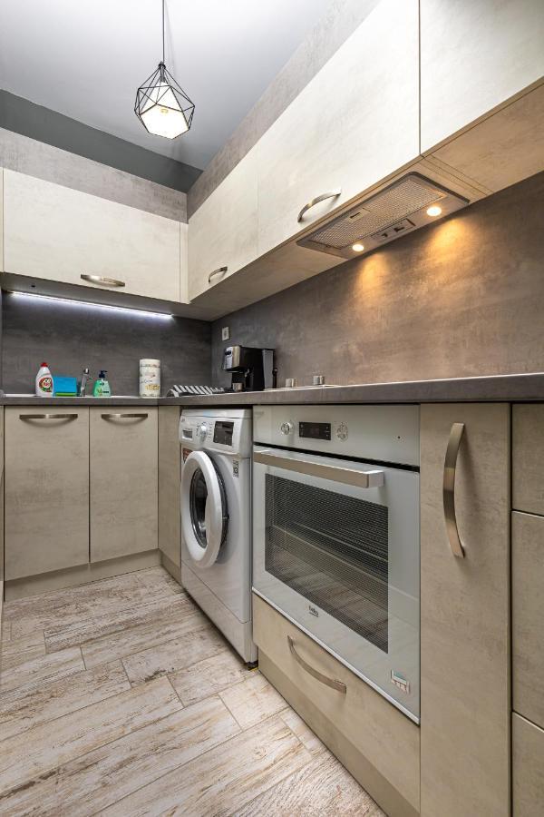 Modernly-Designed 1Bd Apartment With A Nice Terrace Plovdiv Esterno foto